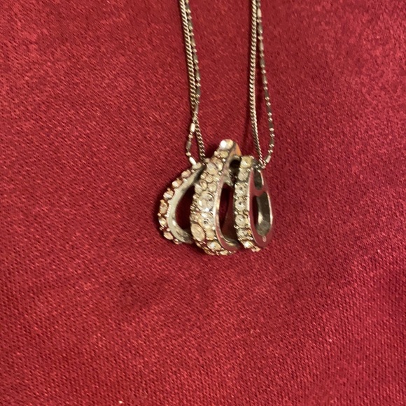 Long silver necklace with Diamond crusted tear drops by Banana Republic - Picture 3 of 4